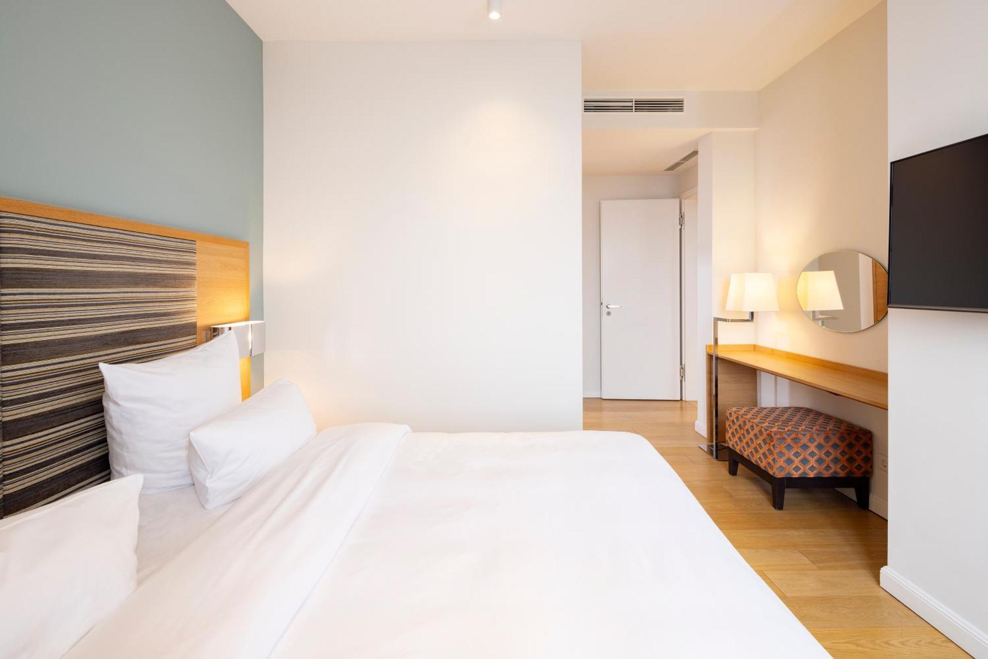 The Wellem, In The Unbound Collection By Hyatt Hotel Düsseldorf Eksteriør billede A room at the hotel